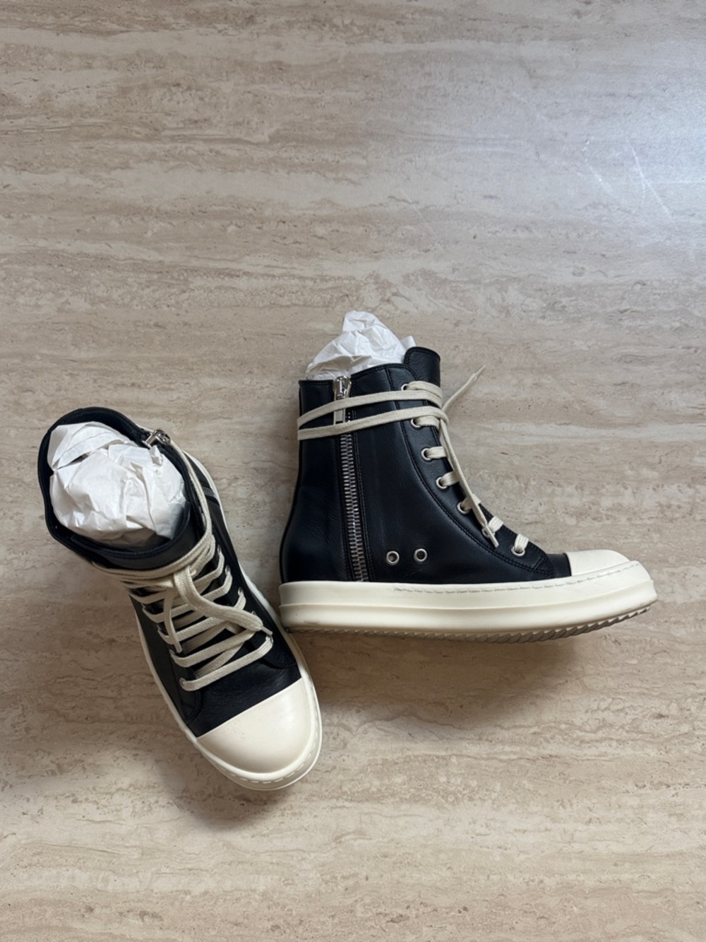 Rick Owen’s - size37 women’s / Black High-Top Sneakers with Cream Accents / NWT